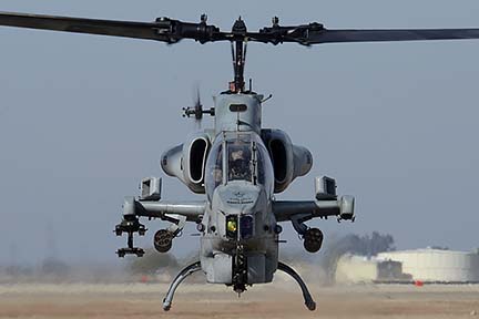 Bell-Boeing AH-1W BuNo 165369 of HMLA-369, NAF el Centro, February 19, 2015